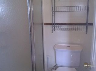 1413 E Carson St, Carson, CA 90745