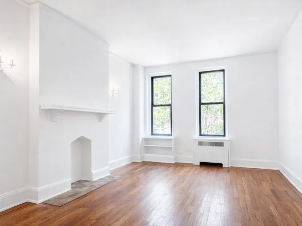 339 East 85th Street image 1 of 3