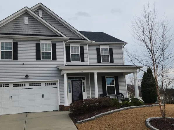 1206 Hidden Manor Dr, Knightdale, NC 27545