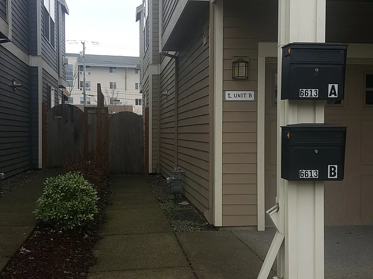 AR6161 — Photo 1