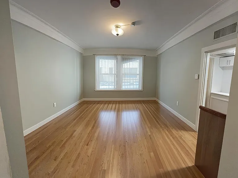 464 Commonwealth Ave #26 — Photo 16