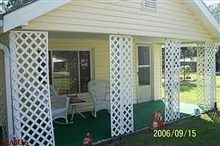 9614 Balboa Dr photo 1