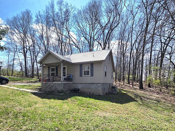 2nd image of 116 Skyline Dr