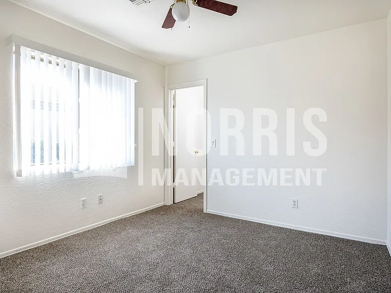 1632 E Cardinal Dr — Photo 24