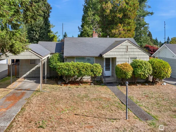 15802 6th Avenue NE, Shoreline, WA 98115