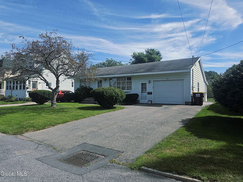 2nd image of 2720 Van Dyke Avenue