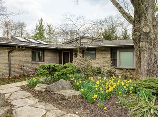 2941 Rockford Dr, Columbus, OH 43221