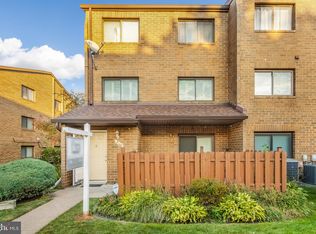 3146 Apple Rd NE #18, Washington, DC 20018