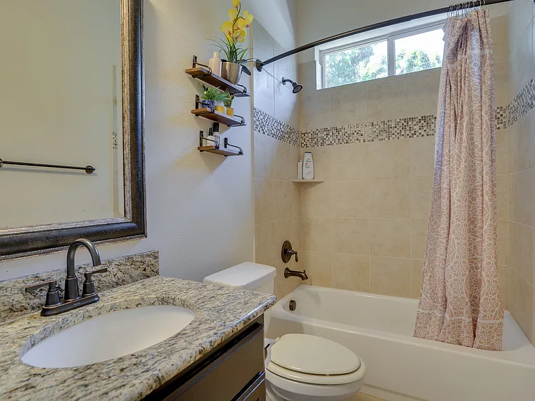1604 Woodrose Ct — Photo 43