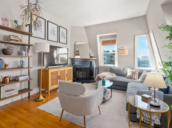 73 Sullivan St #4, Charlestown, MA 02129