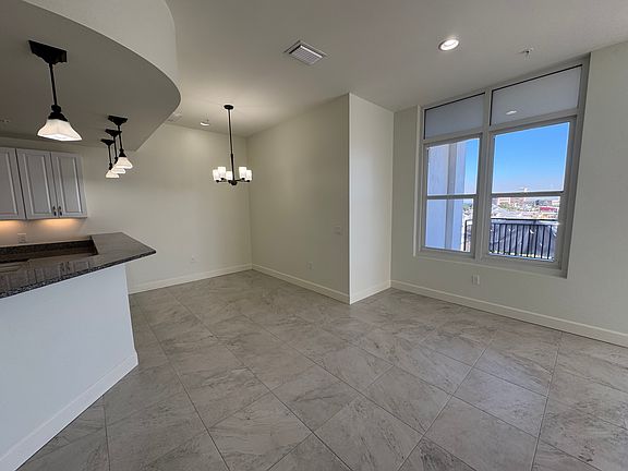 5th image of 201 W Marion Ave Unit 1414