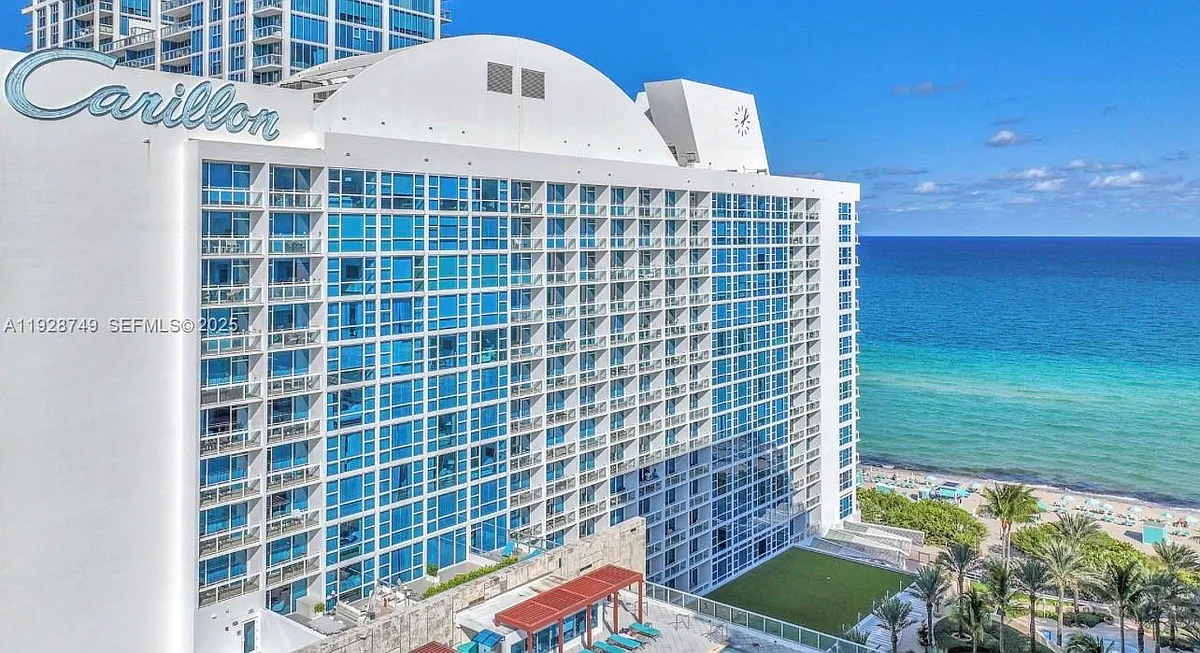 Building Photo - 6801 Collins Ave #718