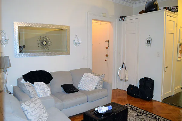 Rented by OvCo Realty | media 33