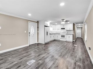 11201 SW 55th St #H30, Hollywood, FL 33025