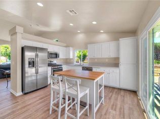 28004 Rainier Rd, Castaic, CA 91384