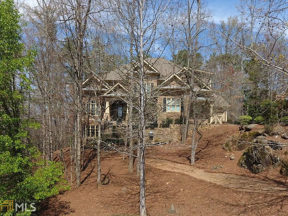 1st image of 812 Oakton Pond