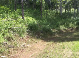 215 Riviera Dr, Mount Nebo, WV 26679