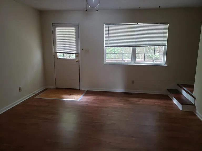 6 Jadewood Ct #SIDE A — Photo 2
