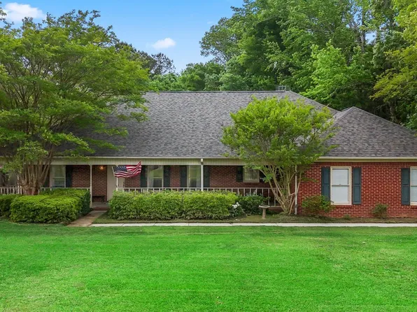 122 Brooks Ln, Somerville, AL 35670