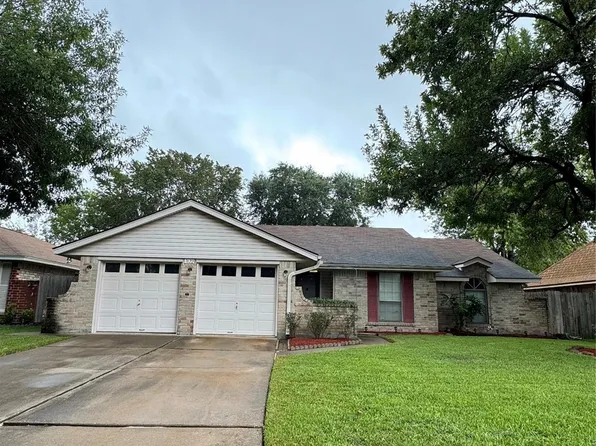 7622 Woodsman Trl, Houston, TX 77040