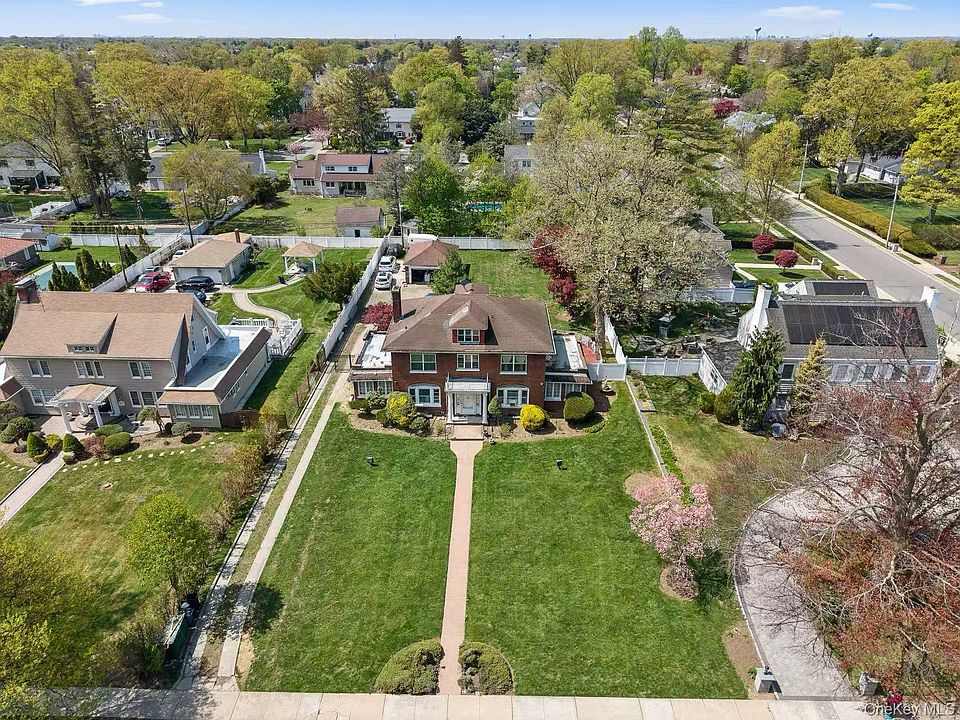 1st image of 191 Cathedral Avenue