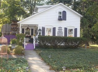 78 Evans St, Williamsville, NY 14221