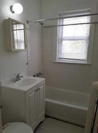 5th image of 1333 W Birchwood Ave #1