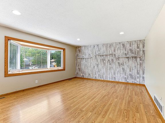3rd image of 3855 66th St E