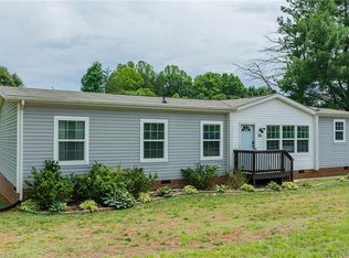 220 Bluejay Rd, Reidsville, NC 27320