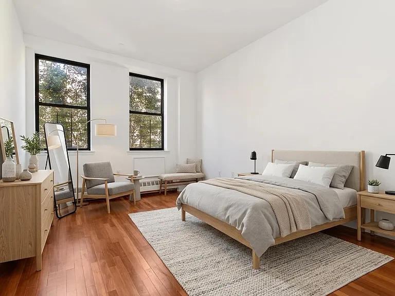 276 W 119th St #5A — Photo 2
