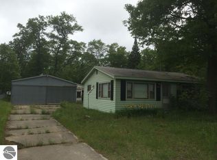 8914 Dean Rd, South Branch, MI 48761