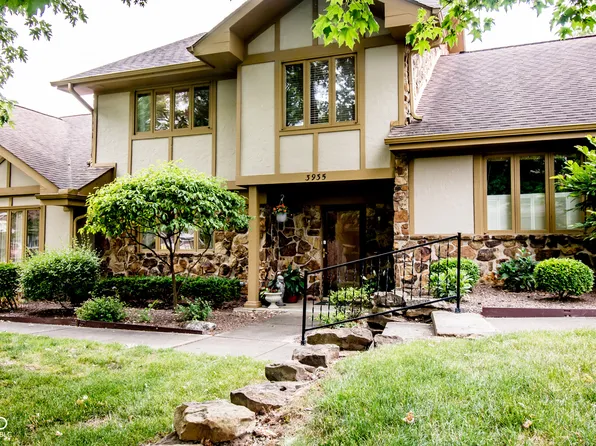 3935 Offshore Dr, Columbus, IN 47203