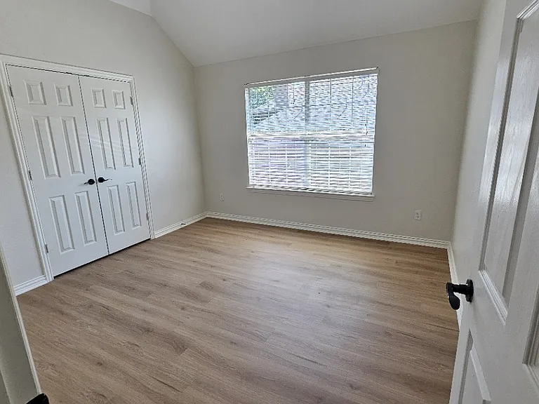 421 Long Cove Ct — Photo 19