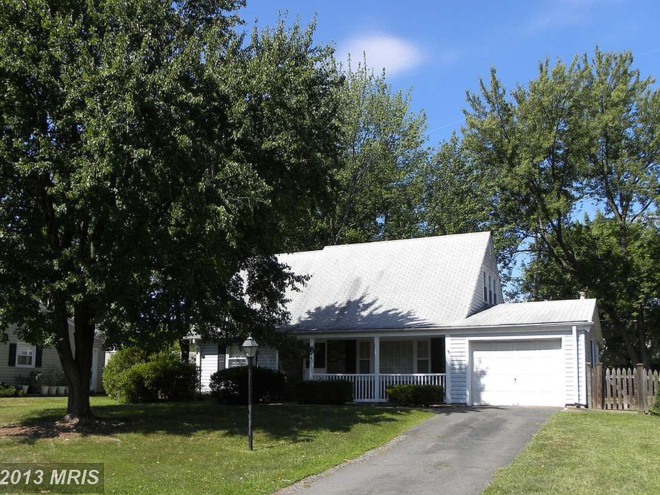 1st image of 4214 Peakview Ct