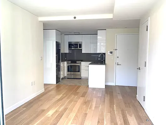 Rented by Corcoran | media 33