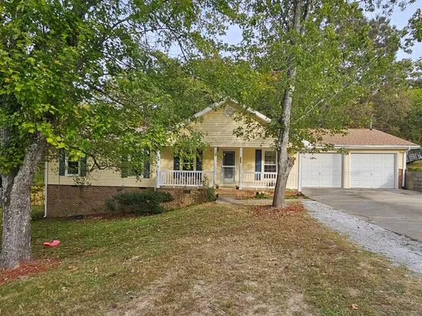 656 Brownwood Cir, Ringgold, GA 30736