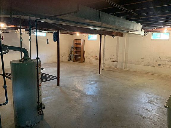 4th image of 4047-4051 Klein Ave