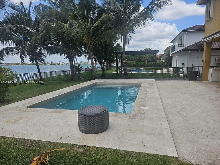 18794 SW 17th Ct — Photo 13