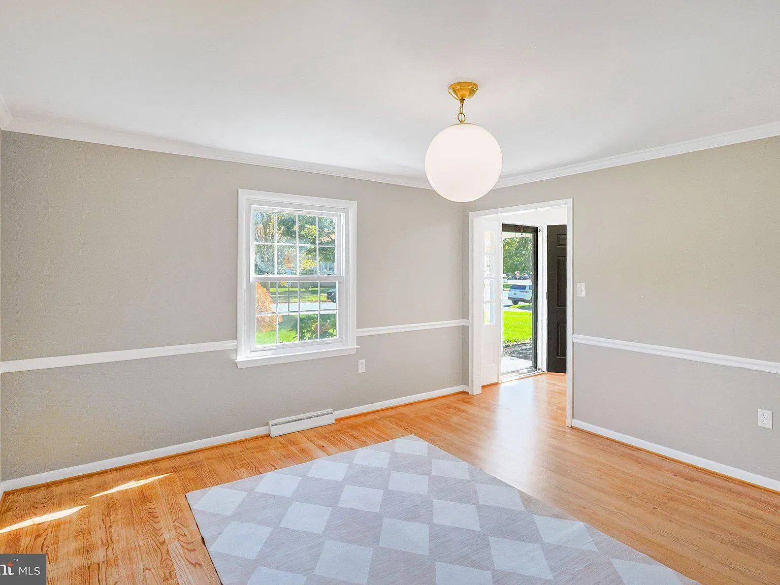 4 bed, 2.5 bath, 2175 sqft, $3,250 — Photo 4