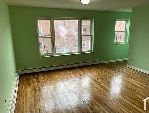 5th image of 3012 Lewmay Rd