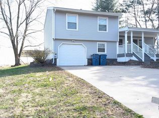 301 E Vine St, San Jose, IL 62682