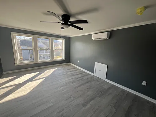 408 W Grayson St #2 Photo 1