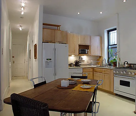 Rented by Brown Harris Stevens | media 4