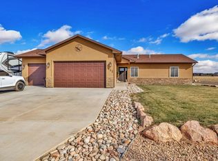 882 S Indian Bend Dr, Pueblo West, CO 81007