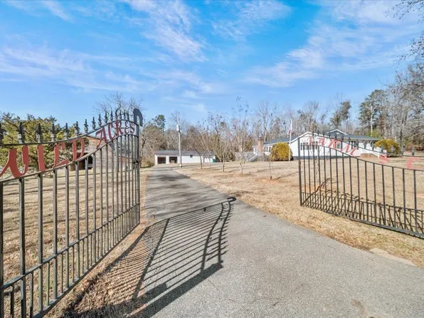 171 Kuhn Rd, Moore, SC 29369