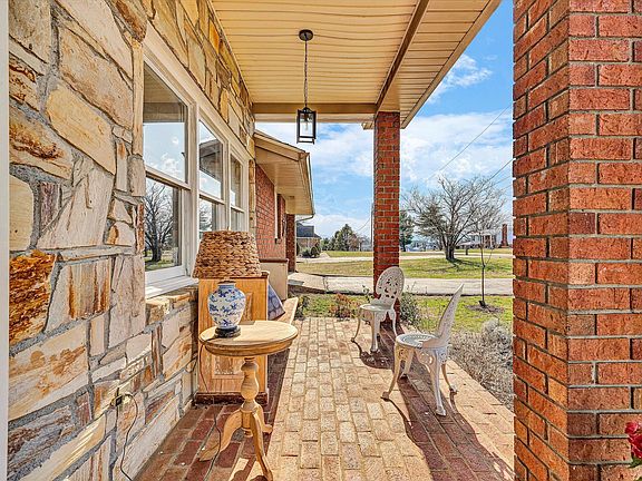 5th image of 4043 Mockingbird Hill Rd