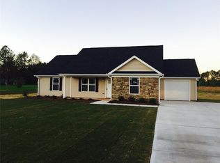 156 Mathews Rd, Milner, GA 30257