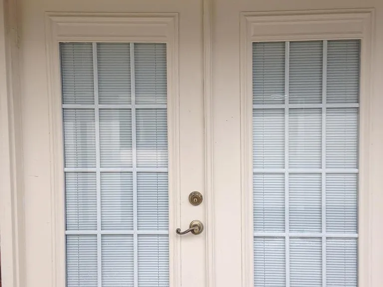 1320 Dulles Dr — Photo 1