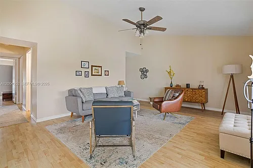 2361 NW 33rd St #616 Photo 1