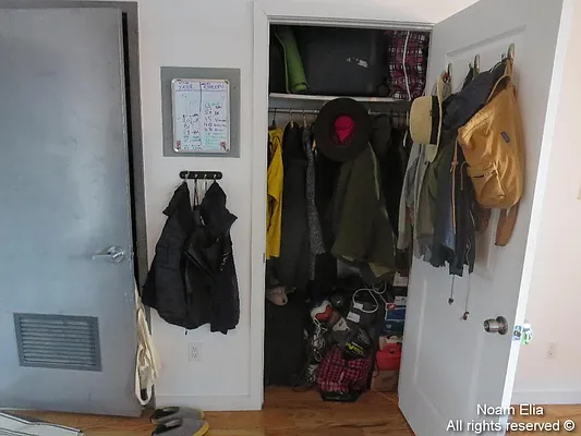 Rented by Noam T Elia, LREB | media 2